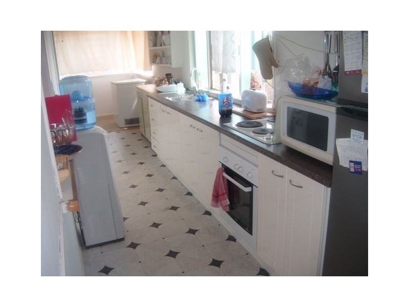 3/4 White Street, Victoria Point QLD 4165