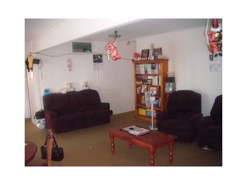 3/4 White Street, Victoria Point QLD 4165