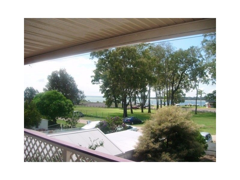 3/4 White Street, Victoria Point QLD 4165