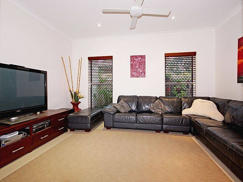79 Dart Street, Redland Bay QLD 4165