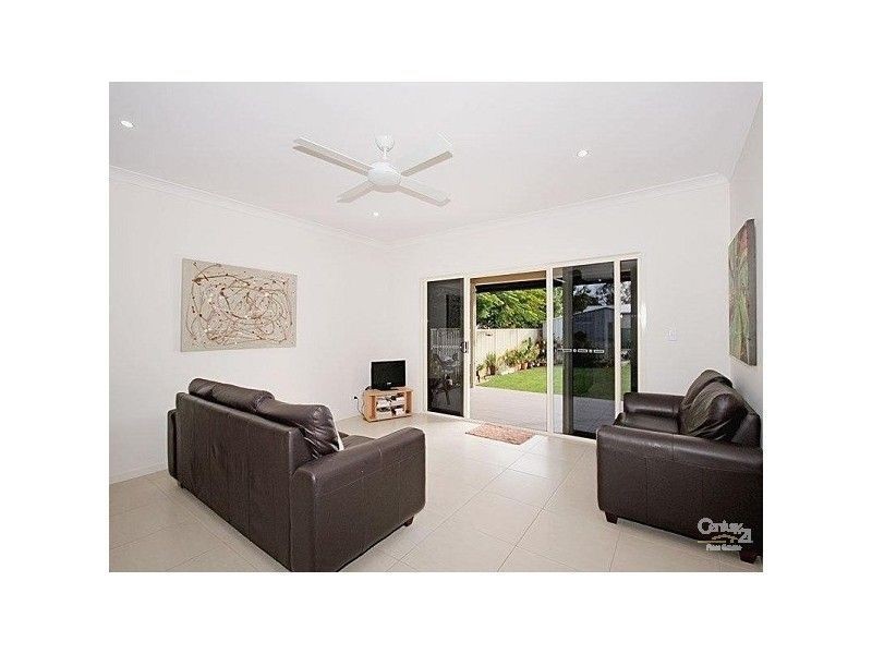 79 Dart Street, Redland Bay QLD 4165