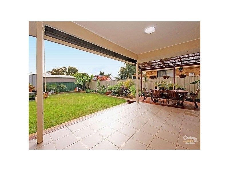 79 Dart Street, Redland Bay QLD 4165