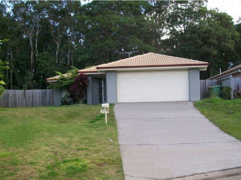 12 Green Place, Redland Bay QLD 4165