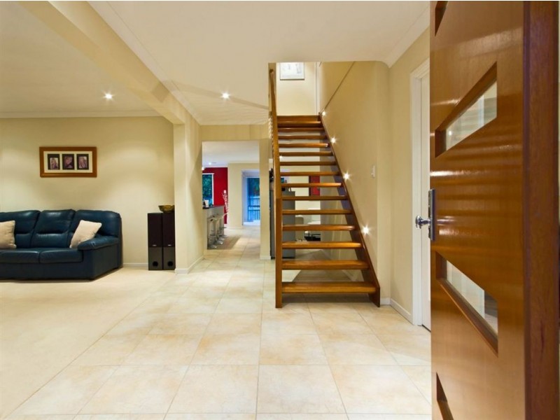 12 Ebony Cres, Redland Bay QLD 4165
