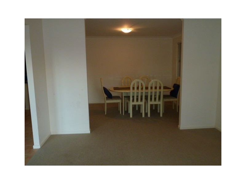 4 Portland Pde, Redland Bay QLD 4165