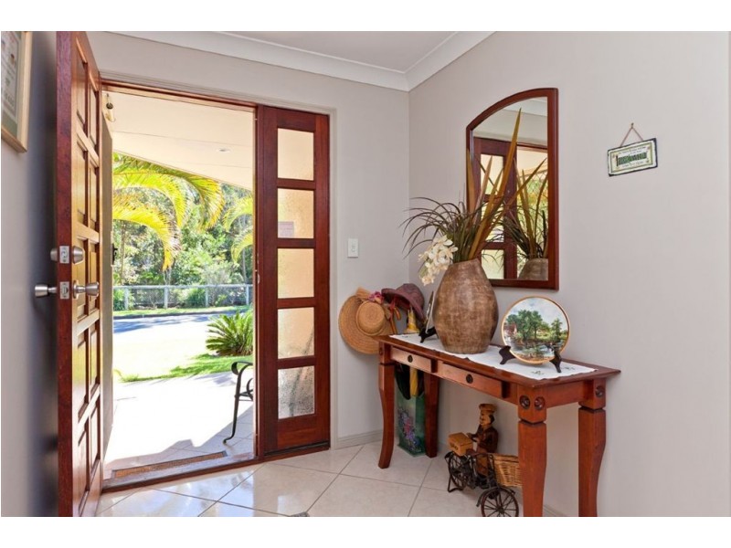 7 McConechy Drive, Victoria Point QLD 4165