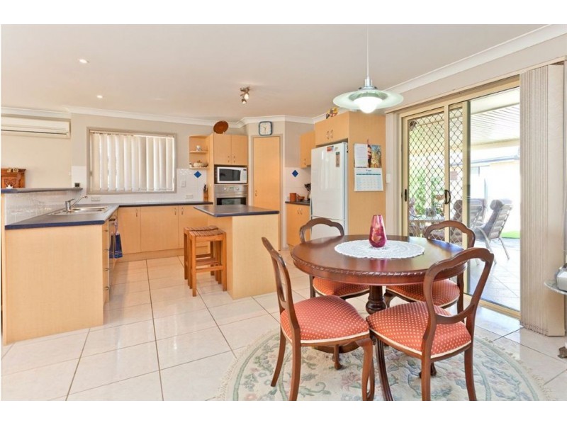 7 McConechy Drive, Victoria Point QLD 4165