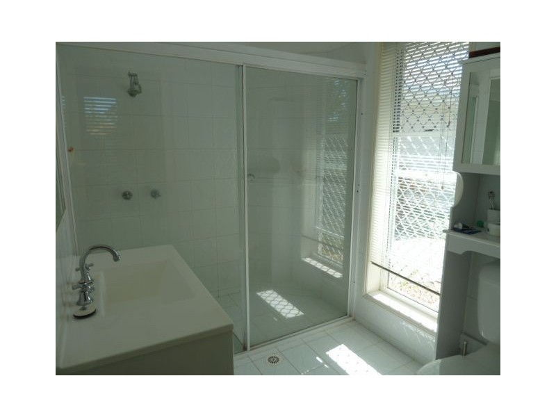 6 Crompton Court, Victoria Point QLD 4165