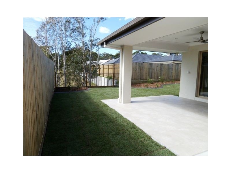 50 Whipbird Cct, Victoria Point QLD 4165