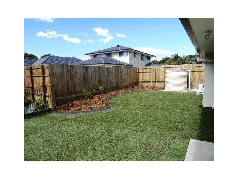 50 Whipbird Cct, Victoria Point QLD 4165