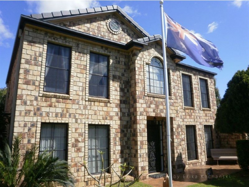 45 The Boulevard, Redland Bay QLD 4165