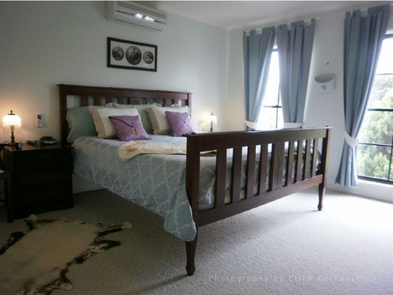 45 The Boulevard, Redland Bay QLD 4165
