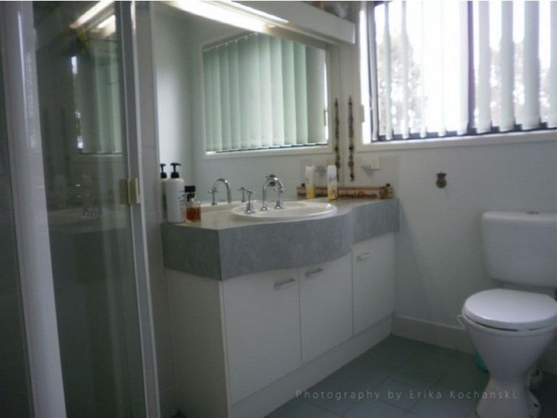 45 The Boulevard, Redland Bay QLD 4165