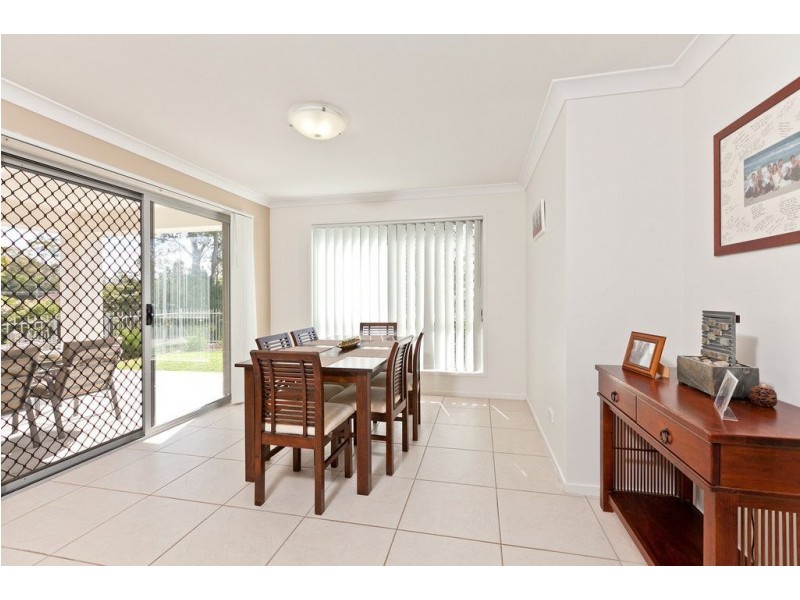 25 Magnetic Place, Redland Bay QLD 4165