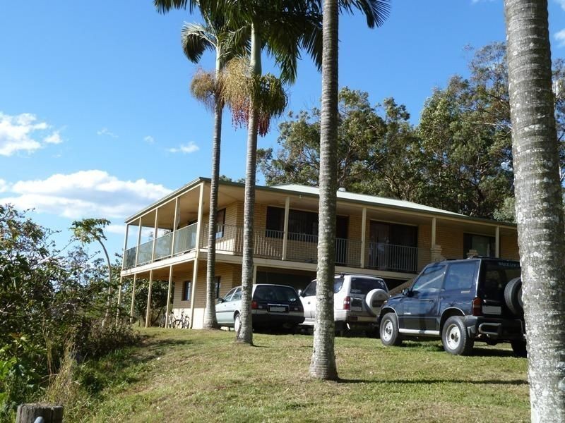 45 Giles Road, Redland Bay QLD 4165