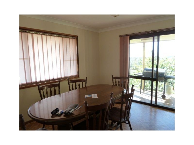 45 Giles Road, Redland Bay QLD 4165
