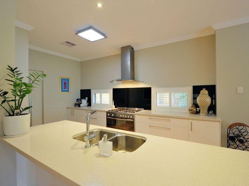 32 Taylor Street, Balmoral QLD 4171