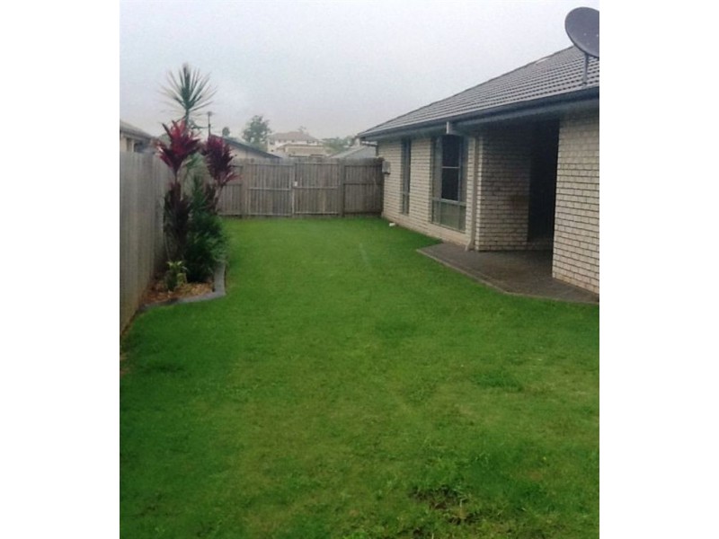 5 Pentecost Place, Redland Bay QLD 4165