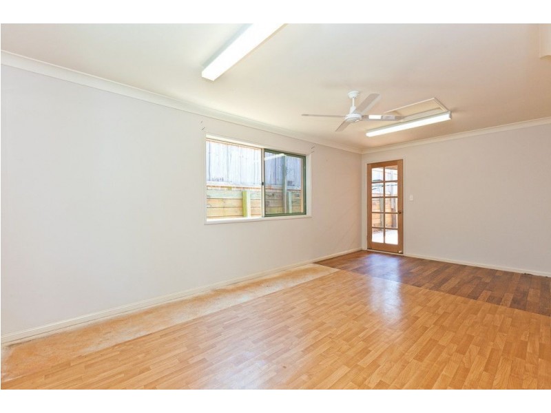 10 Lowe Crct, Redland Bay QLD 4165