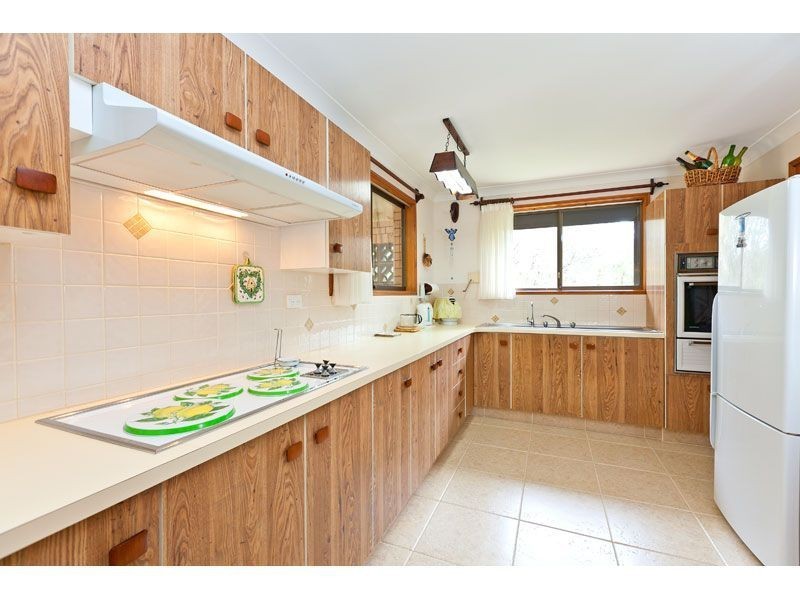 3 Gordonia Drive, Redland Bay QLD 4165
