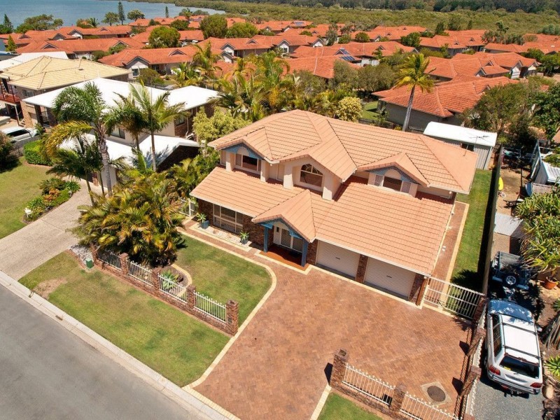 35 Adrian Street, Victoria Point QLD 4165