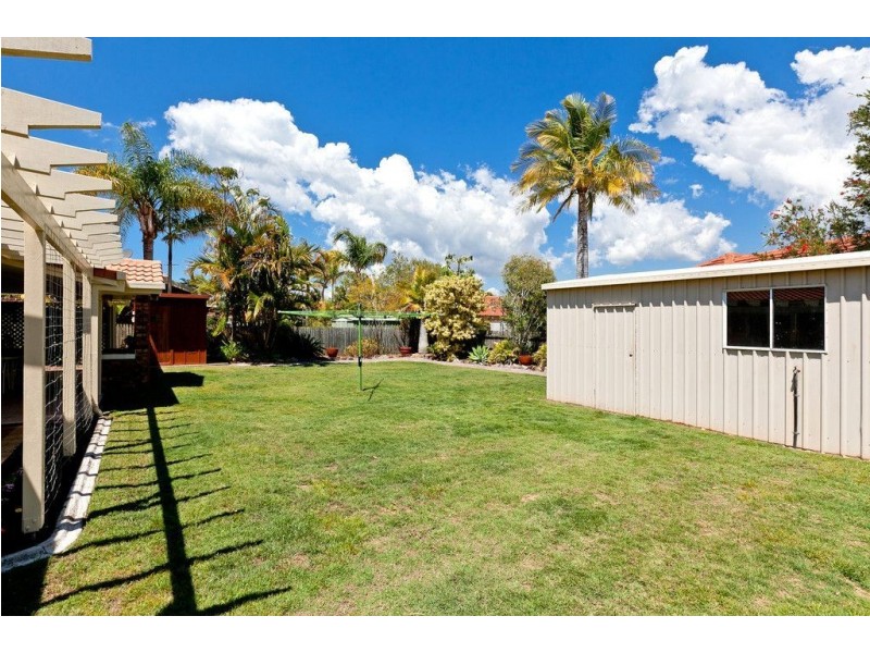 35 Adrian Street, Victoria Point QLD 4165