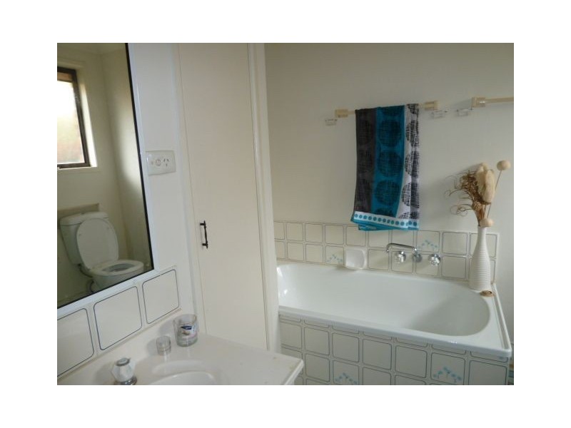 135 Dart Street, Redland Bay QLD 4165