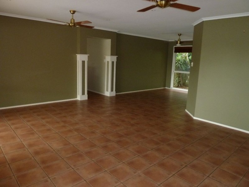 16 Achterberg Place, Victoria Point QLD 4165