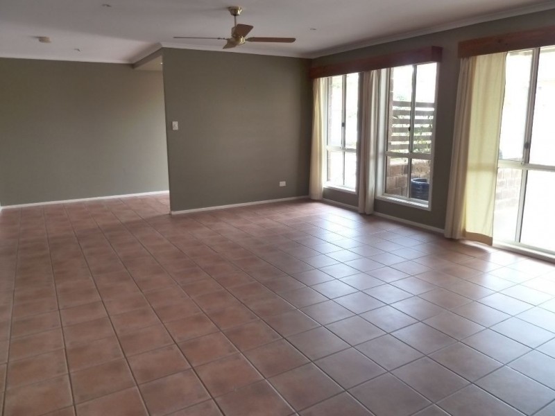 16 Achterberg Place, Victoria Point QLD 4165