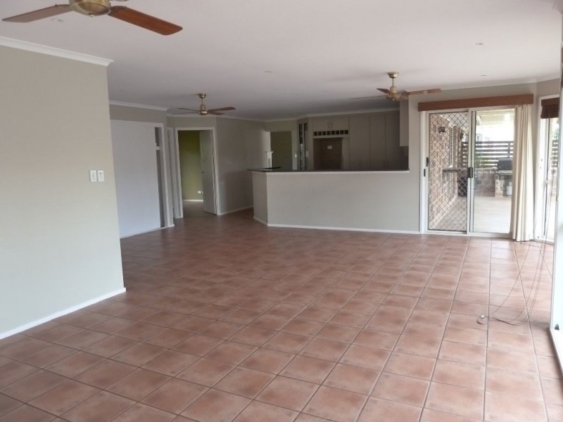 16 Achterberg Place, Victoria Point QLD 4165