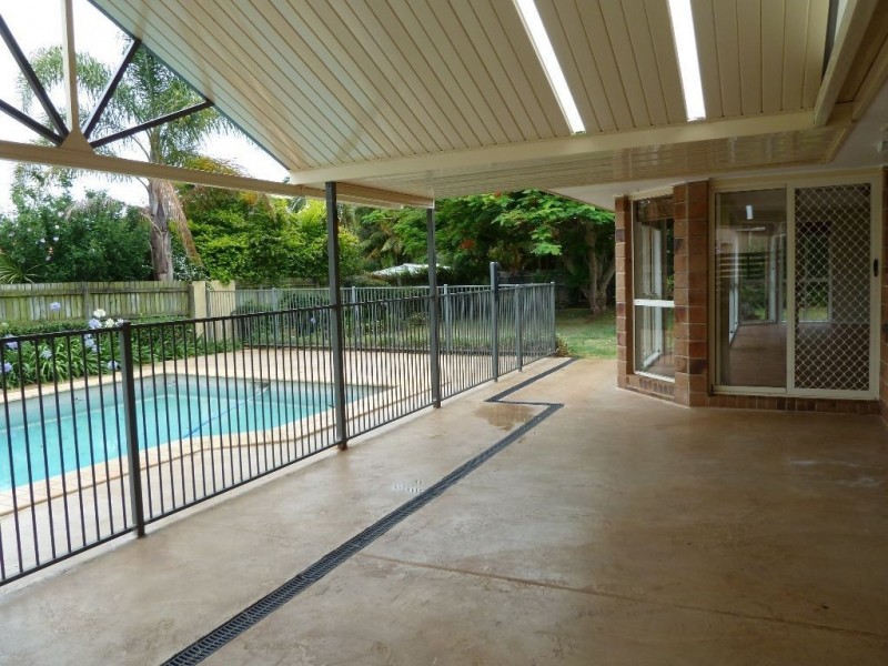 16 Achterberg Place, Victoria Point QLD 4165