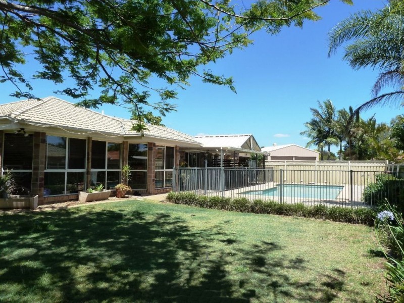 16 Achterberg Place, Victoria Point QLD 4165