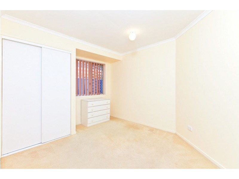 29 Pinelands Cct, Redland Bay QLD 4165