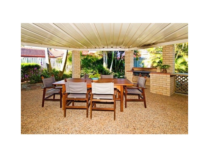 16 Alarna Street, Victoria Point QLD 4165