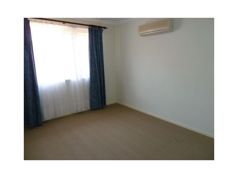 60 Cane Street, Redland Bay QLD 4165