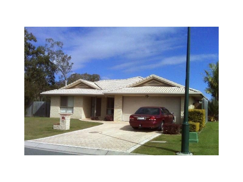 27 Sandy Drive, Victoria Point QLD 4165