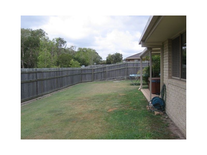 27 Sandy Drive, Victoria Point QLD 4165