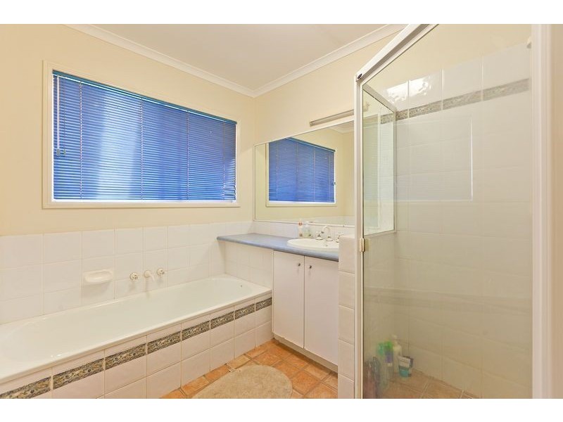 15 Viewfield Street, Redland Bay QLD 4165