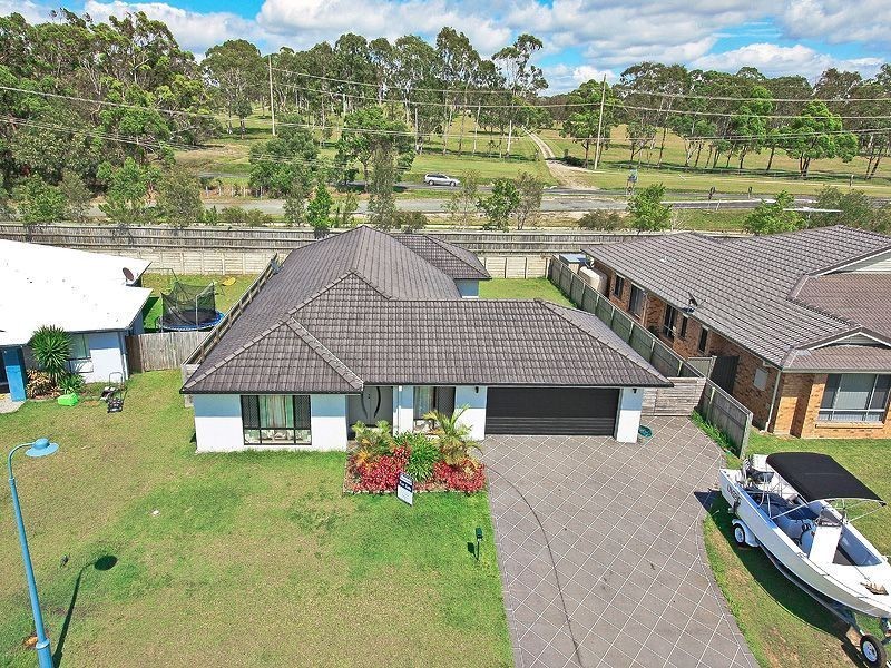 14 Mervyn Crescent, Redland Bay QLD 4165