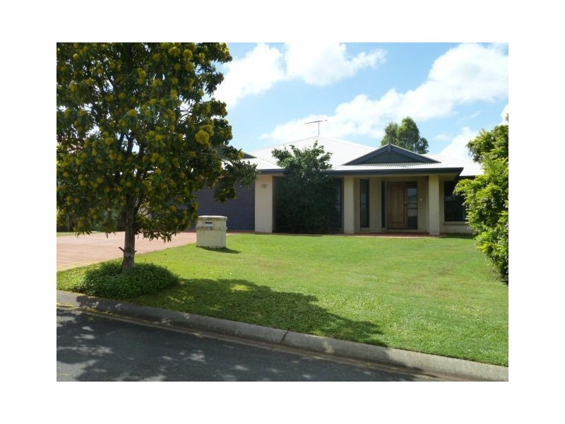 3 Garrett Place, Redland Bay QLD 4165