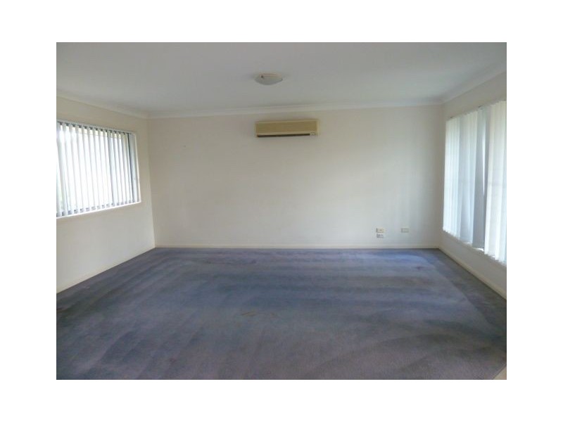 3 Garrett Place, Redland Bay QLD 4165
