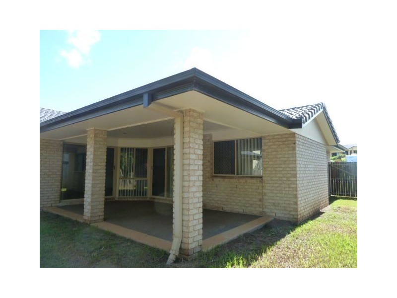 53 Spinnaker Circuit, Redland Bay QLD 4165