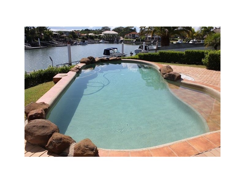 15 Caravel Court, Raby Bay QLD 4163