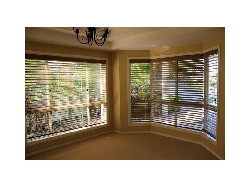 15 Caravel Court, Raby Bay QLD 4163