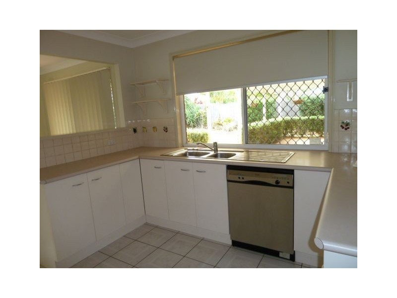 2 Stacey Court, Victoria Point QLD 4165