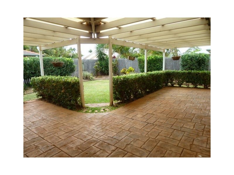 2 Stacey Court, Victoria Point QLD 4165