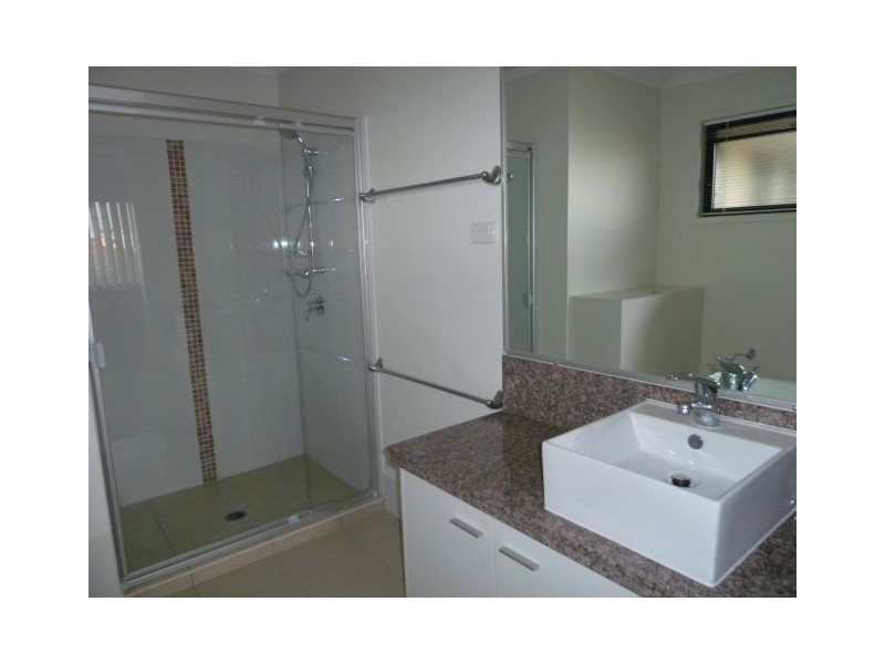 2/3 Andreas CLose, Thornlands QLD 4164