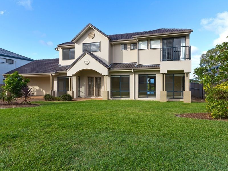 4 Sandy Cove Place, Redland Bay QLD 4165