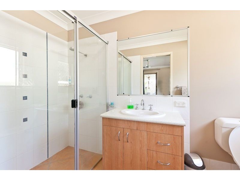 2 Brendan Way, Victoria Point QLD 4165