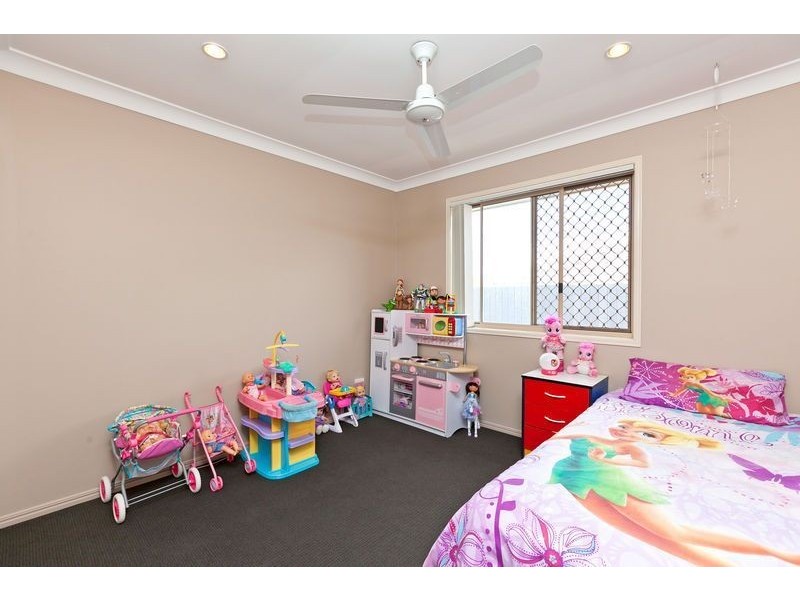 2 Brendan Way, Victoria Point QLD 4165